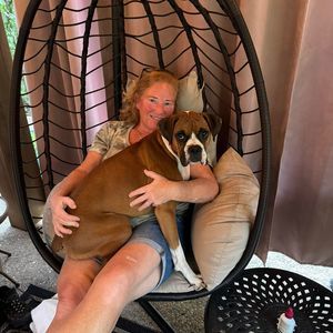 Meet your Posher, Lo